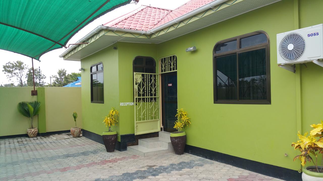 Mauya Executive Lodge Dar es Salaam Bagian luar foto