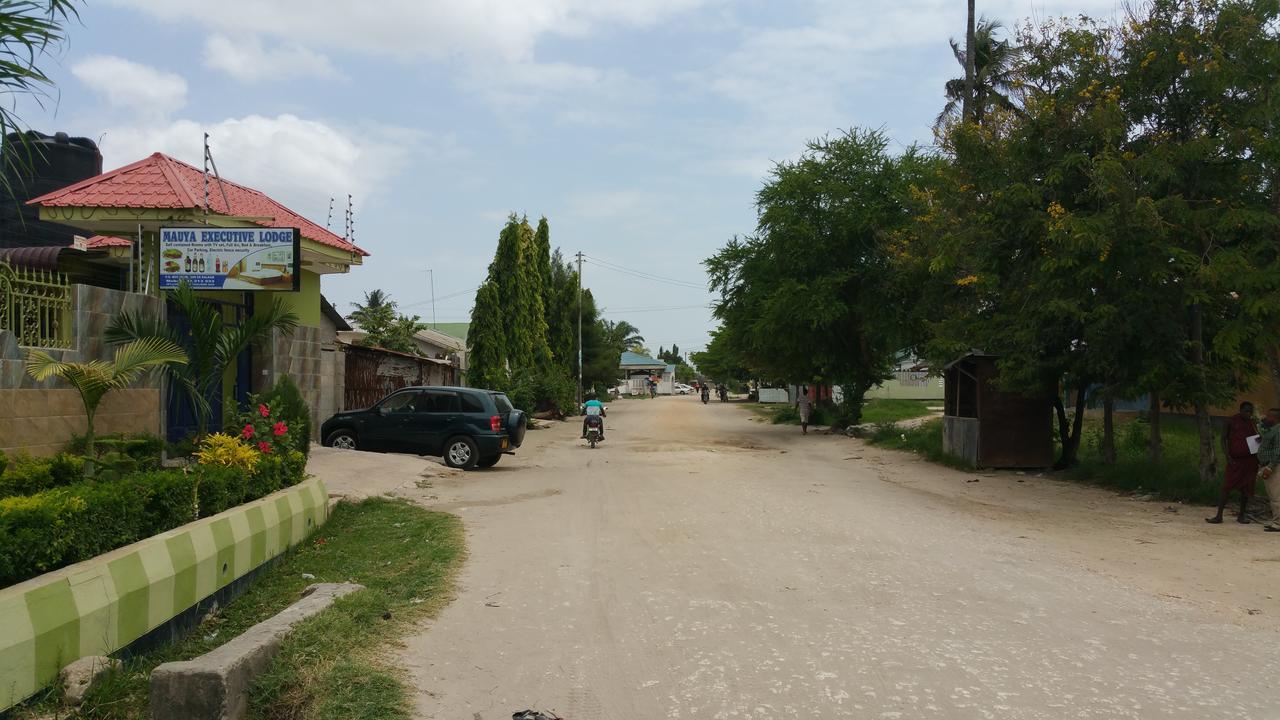 Mauya Executive Lodge Dar es Salaam Bagian luar foto